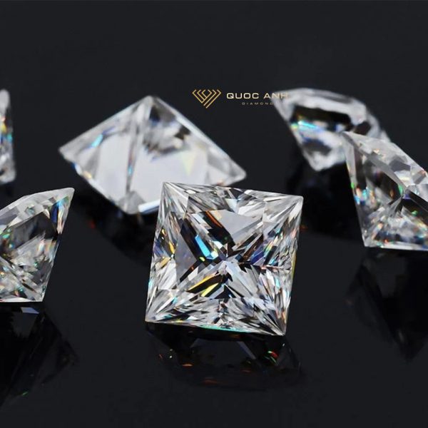 Kim cương nhân tạo Mỹ Moissanite Princess11