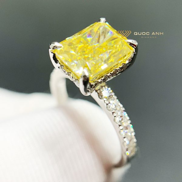 Nhẫn kim cương nữ Engagement radiant yellow fancy iced cush 7x9 1