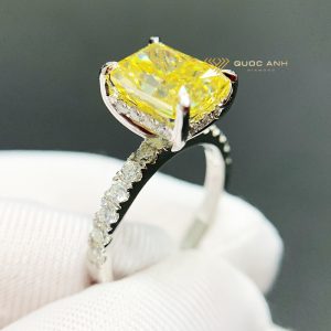 Nhẫn kim cương nữ Engagement radiant yellow fancy iced cush 7x9 2