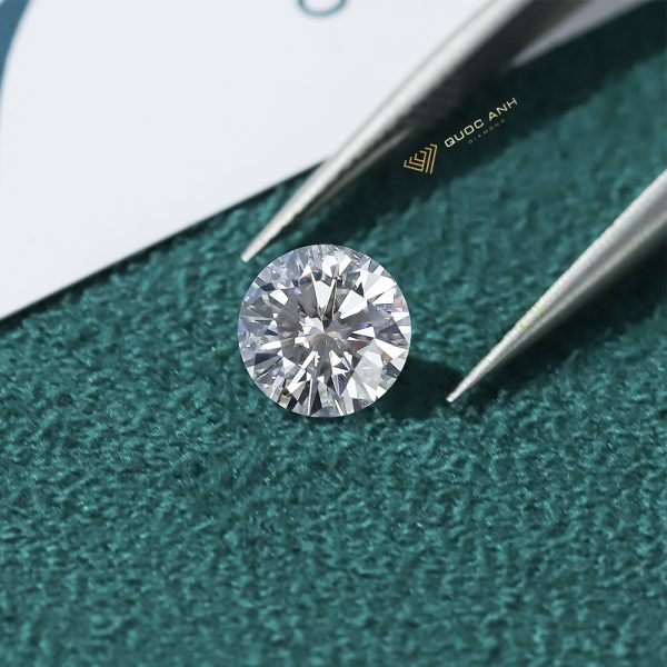 Monte moissanite đến từ Vương Quốc Bỉ