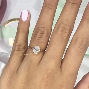 Nhẫn kim cương nữ engagement chủ oval 5x7