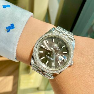 Đồng hồ Rolex Datejust 41 niềng kim cương