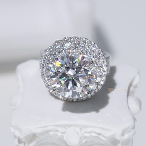 Nhẫn kim cương nữ chùm hoa chủ 12ly DIVA15