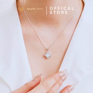 Dây chuyền bạc nữ cỏ bốn lá hai mặt đen & trắng DIVAD0114